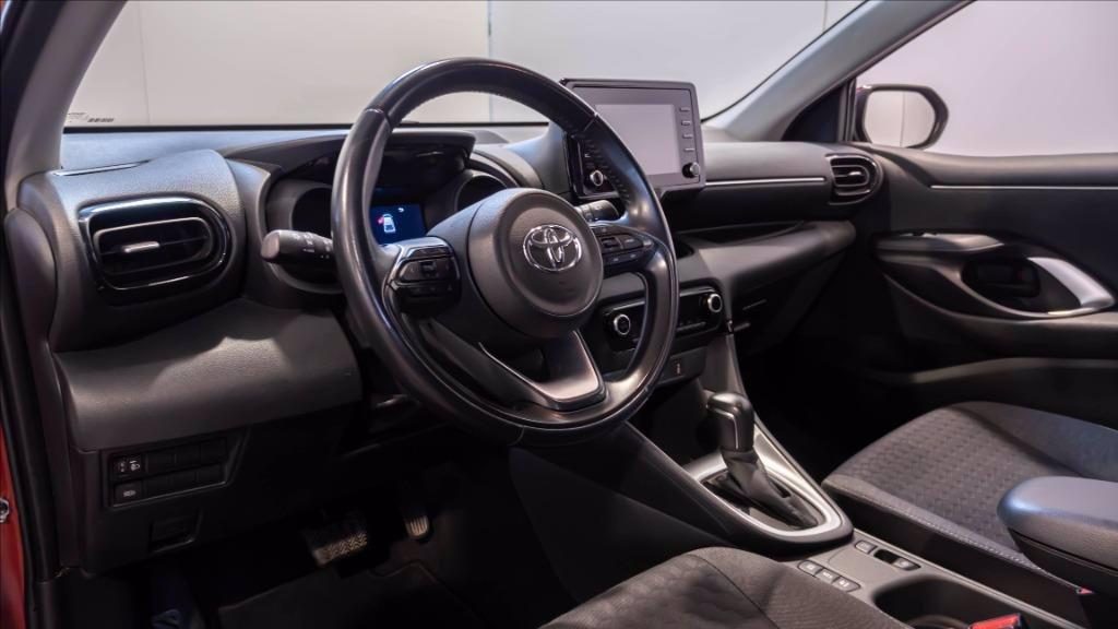 TOYOTA Yaris 1.5h Trend del 2021