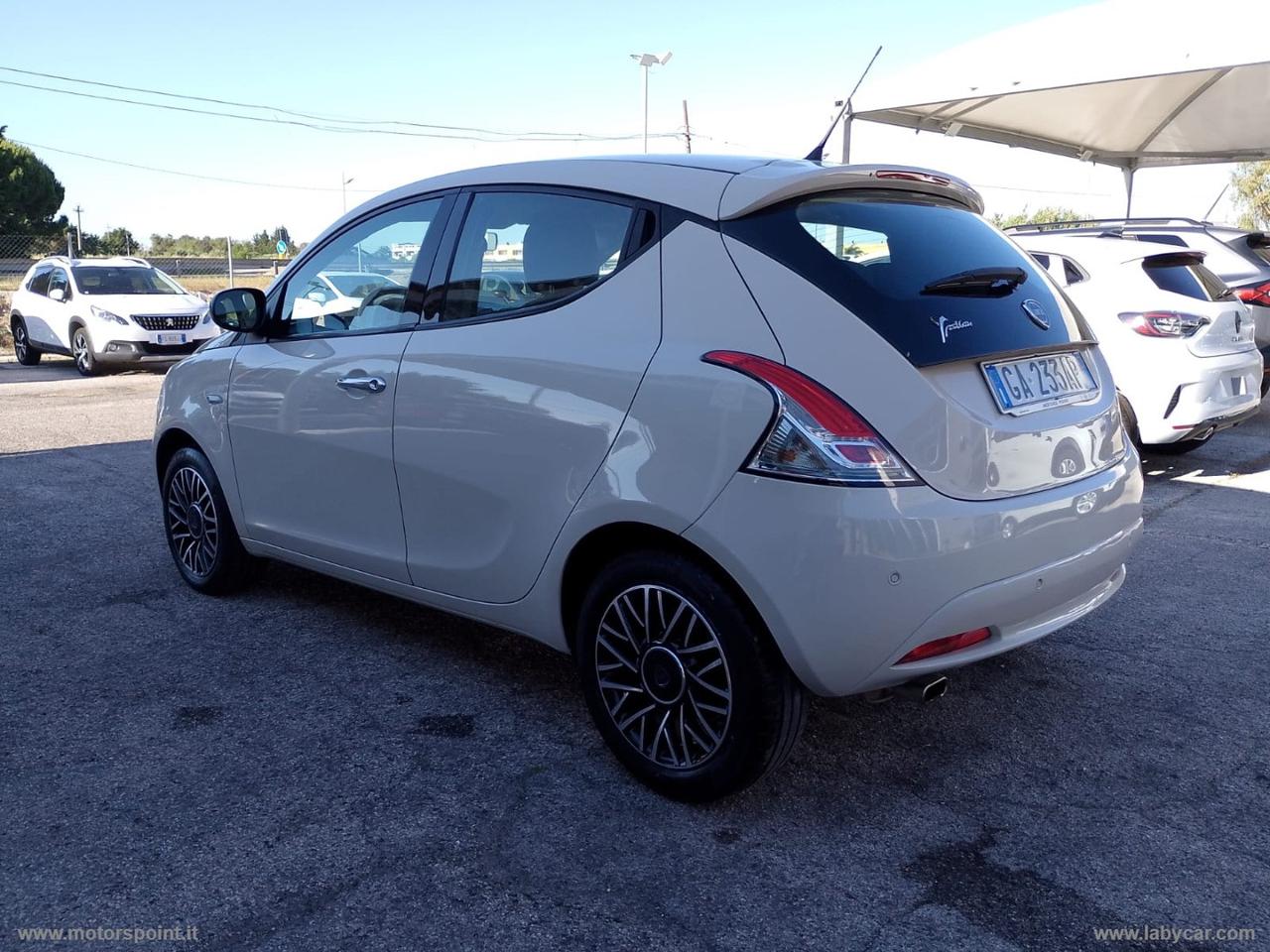 LANCIA Ypsilon 1.2 69 CV 5p. S&S Platinum