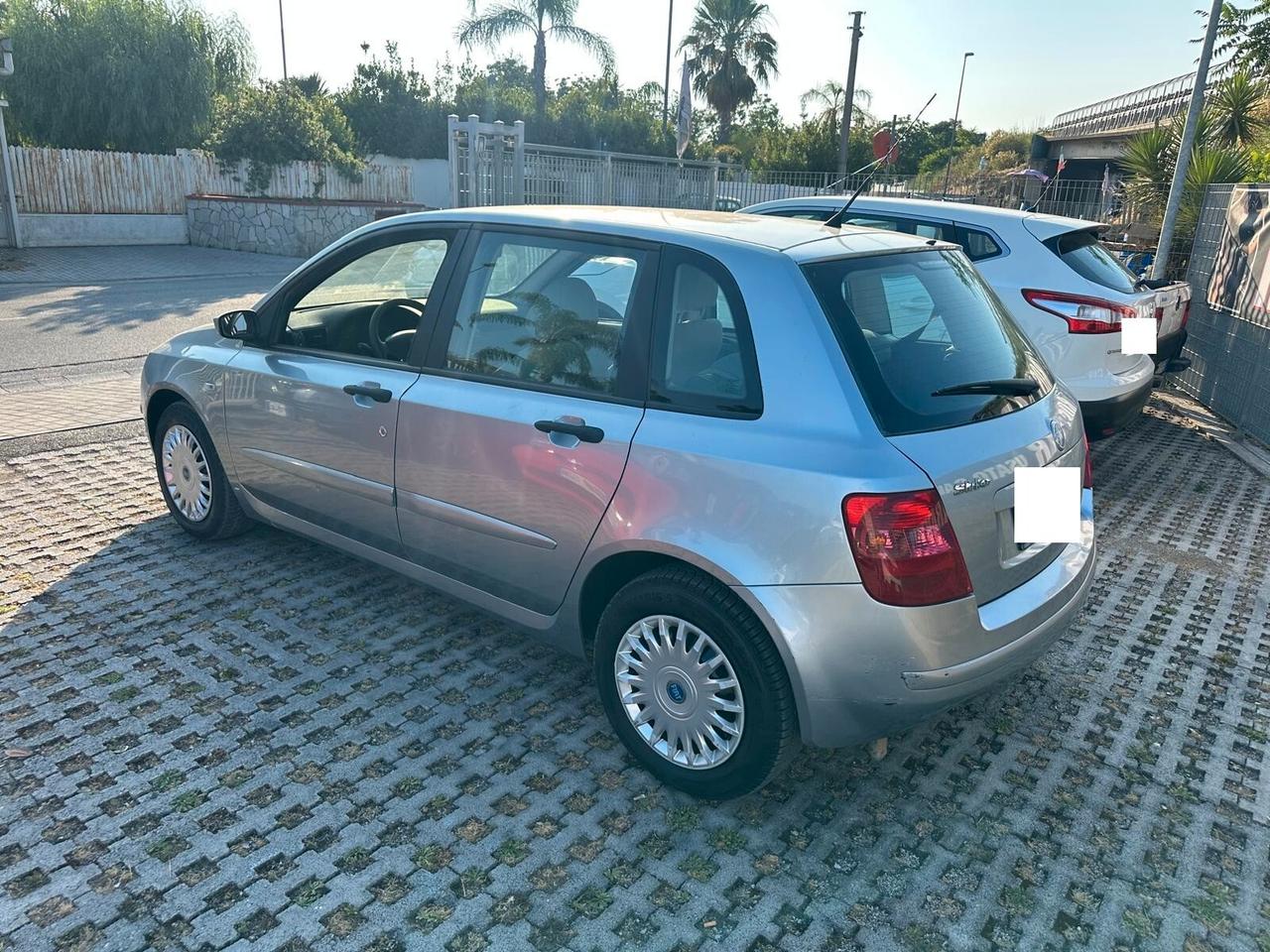 Fiat Stilo 1.4i 16V 5 porte Active-09/2004