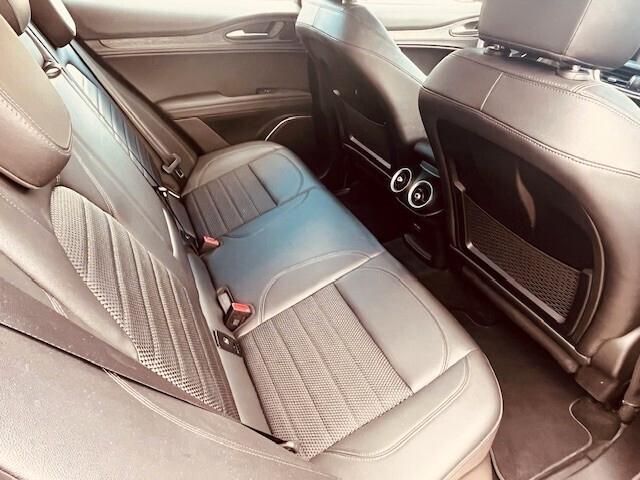Alfa Romeo Stelvio 2.2 Q4 210 CV PELLE NAVI BAULE ELETTR.