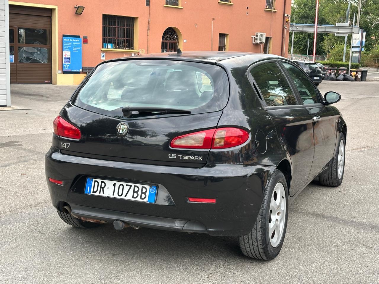 Alfa Romeo 147 1.6 16V TS 5 porte Distinctive Gpl