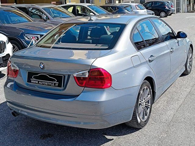 BMW 318 i cat BERLINA E90