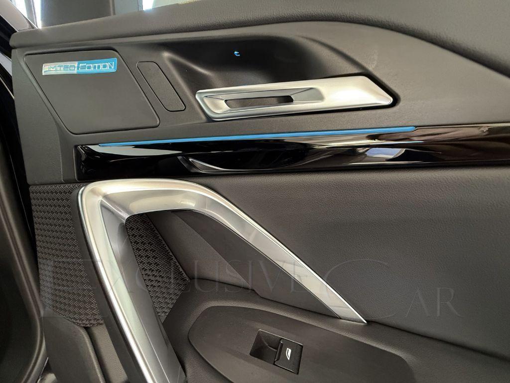 BMW - iX1 - xDrive 20 xLine