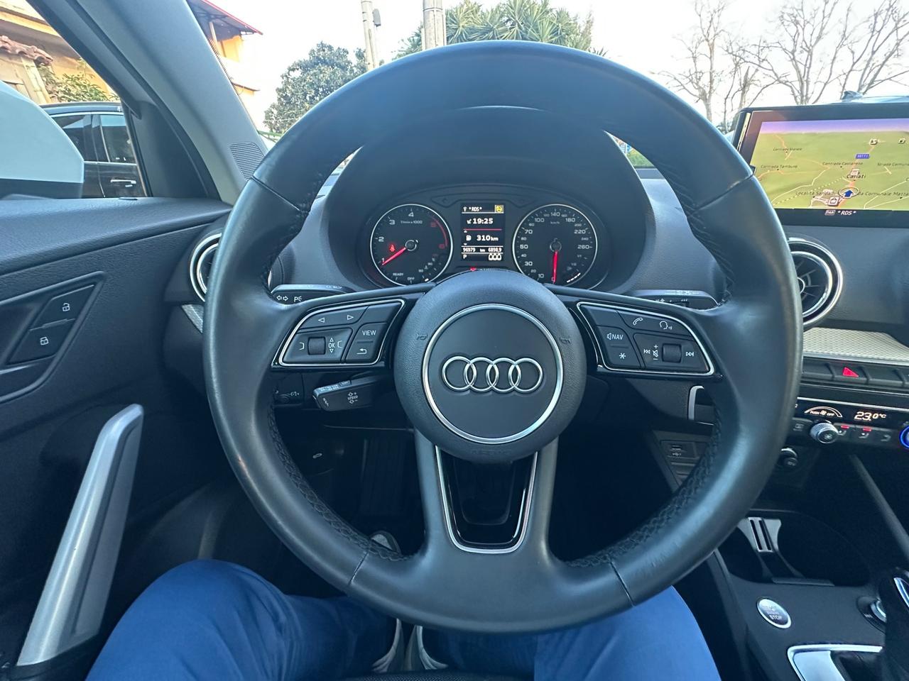 Audi Q2 30 TDI S tronic line Edition
