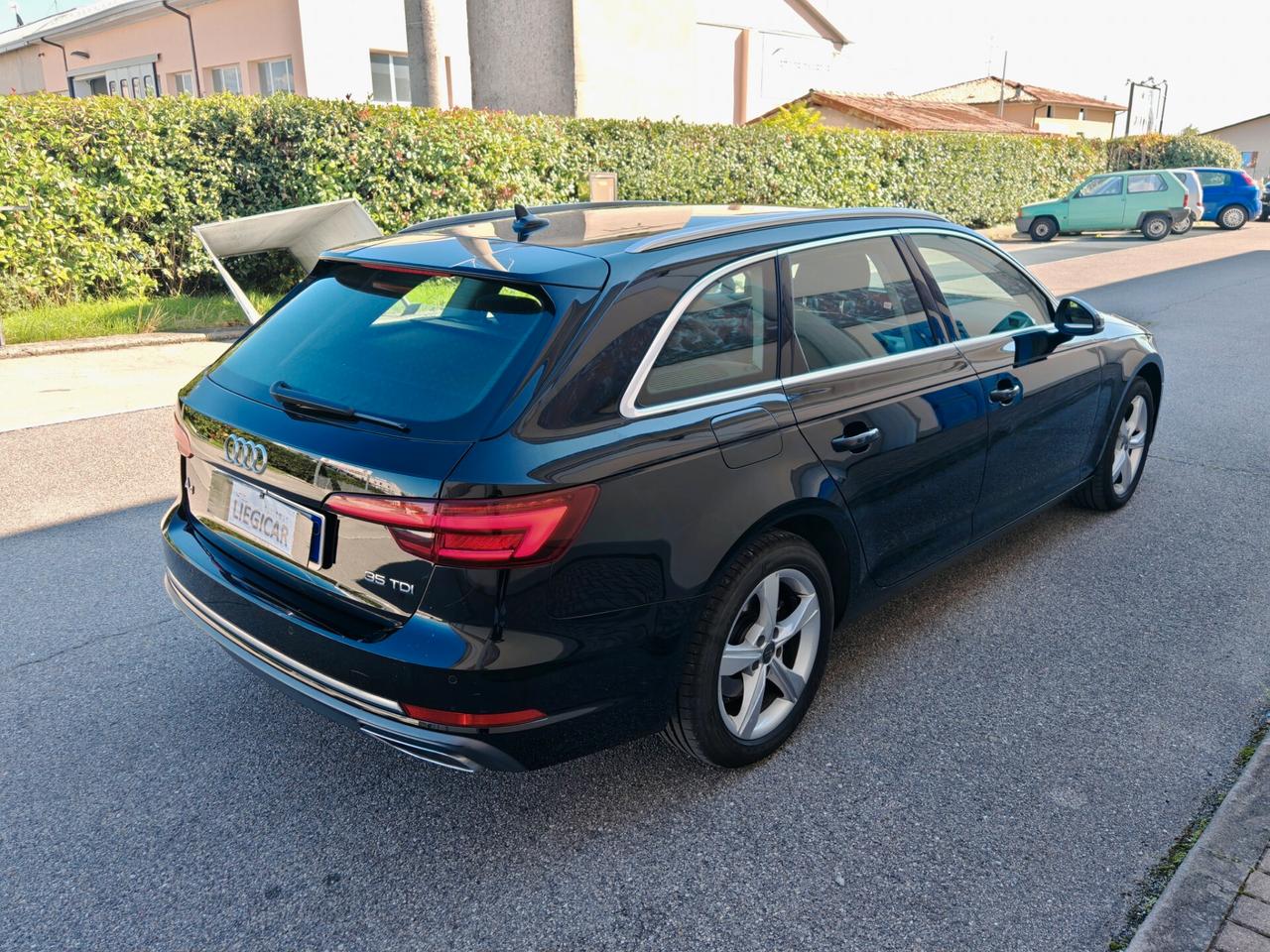 AUDI A4 S LINE MATRIX SPORT KM VERI UNIPROP GARANZIA