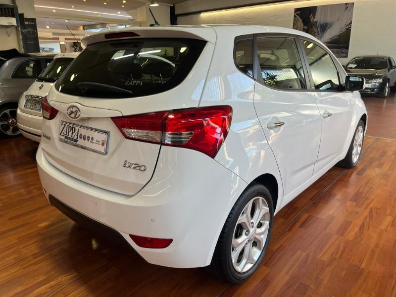 HYUNDAI ix20 1.4 90 CV XPossible