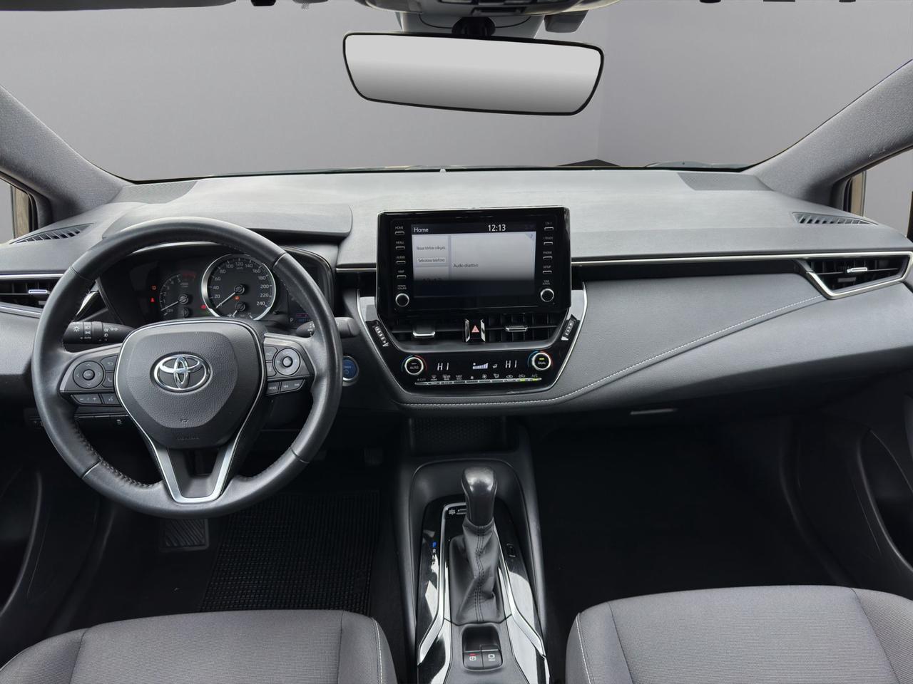 Toyota Corolla 1.8h Active cvt