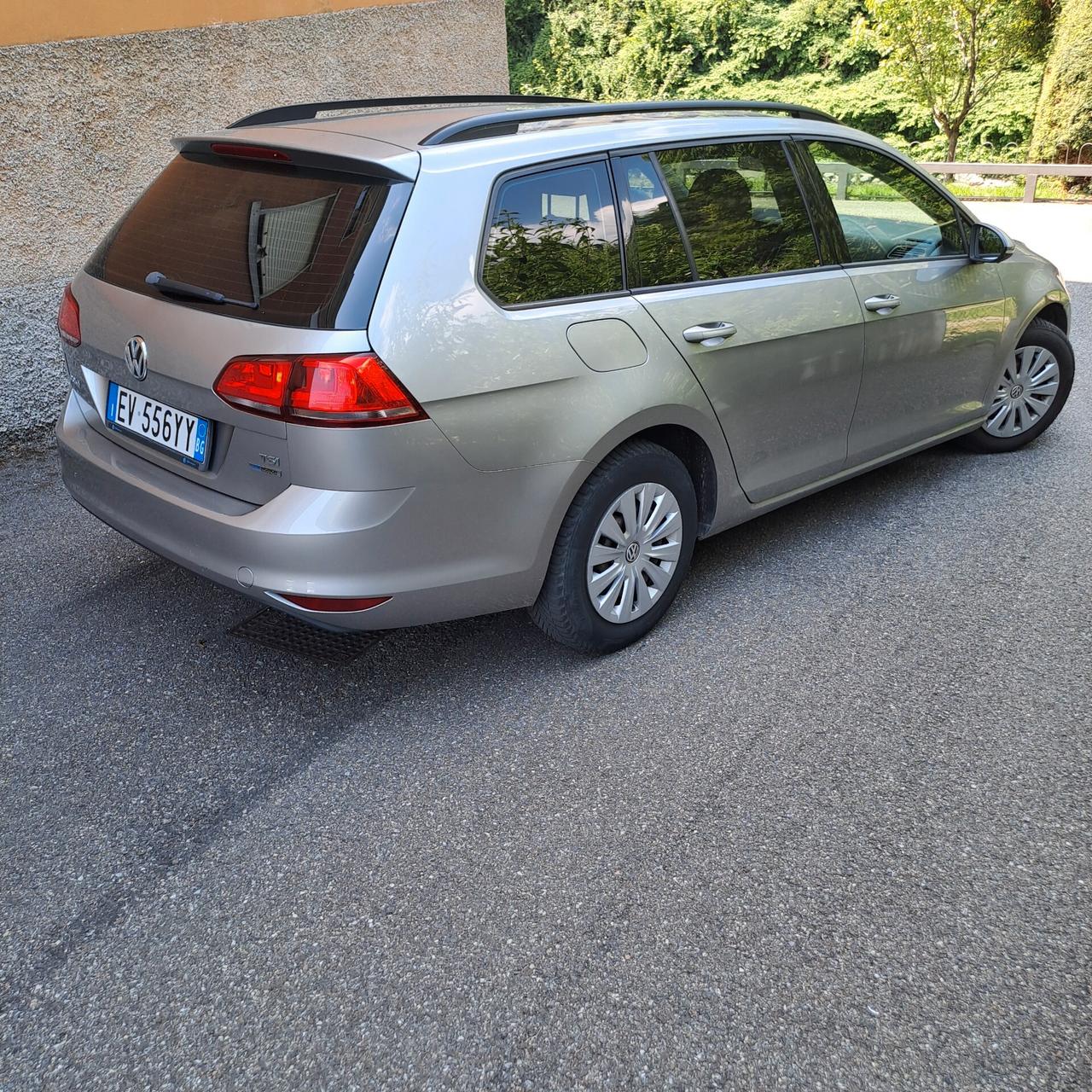 Golf 7 Tsi 1.2 Adatta neopatentati - Tenuta bene