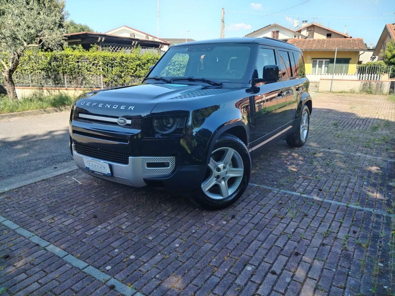 Land Rover Defender X-Dynamic SE D 200 MHEV
