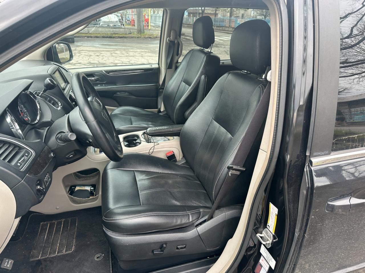 Lancia Voyager 2.8 Turbodiesel Gold 163 CV