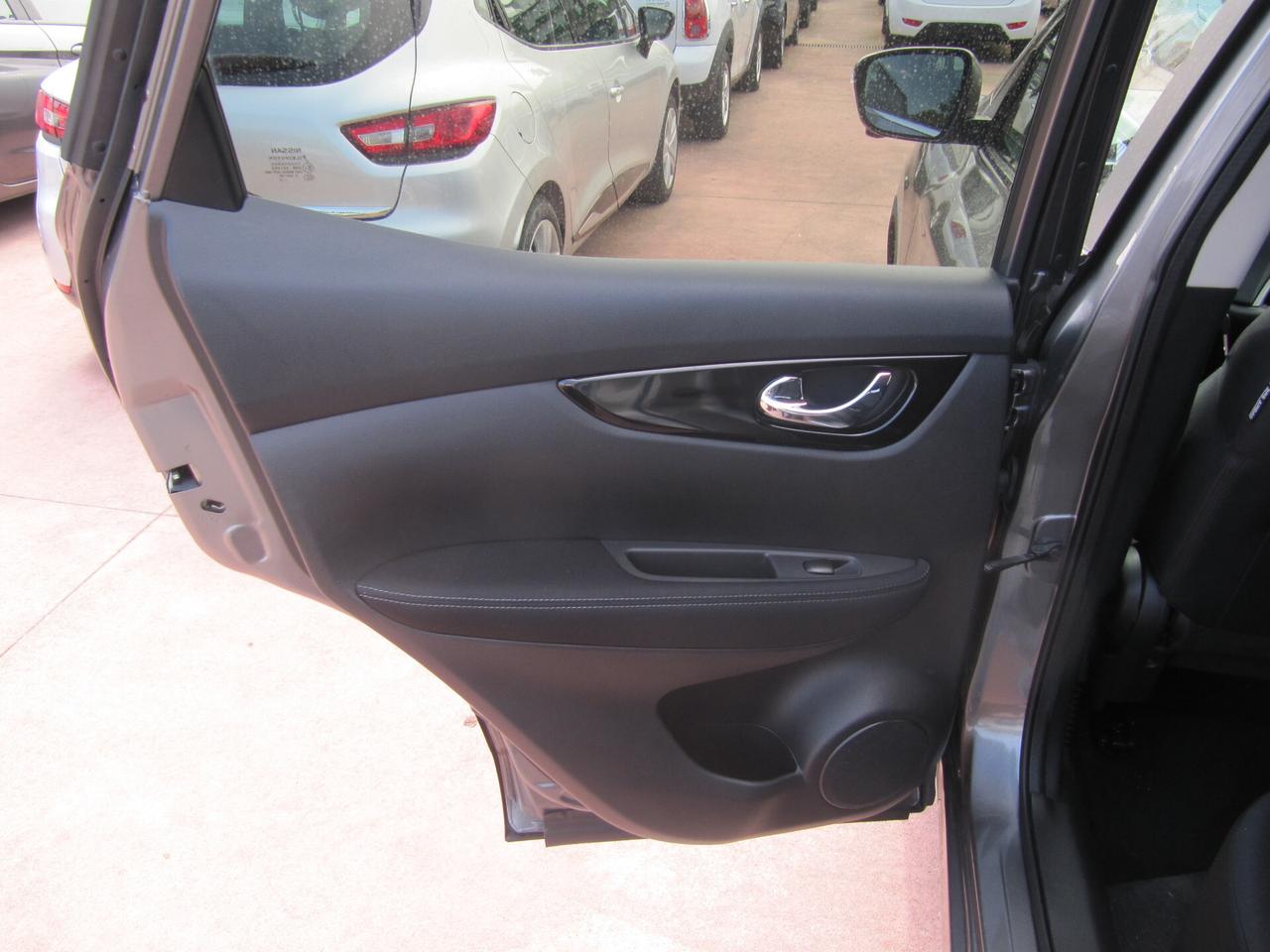 Nissan Qashqai 1.5 dCi N-Connecta - tetto panoramico