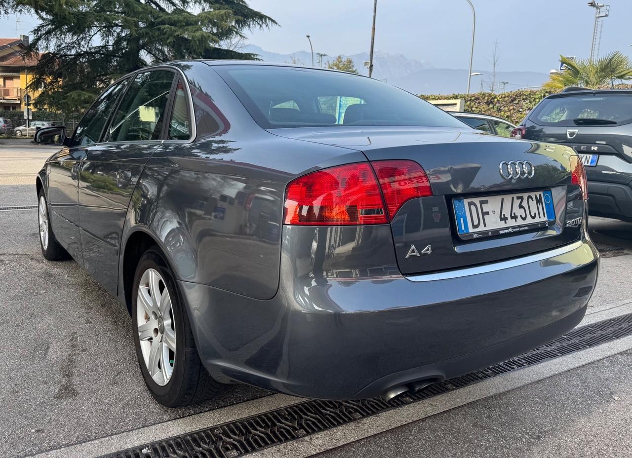 Audi A4 2.0 16V TDI Sport