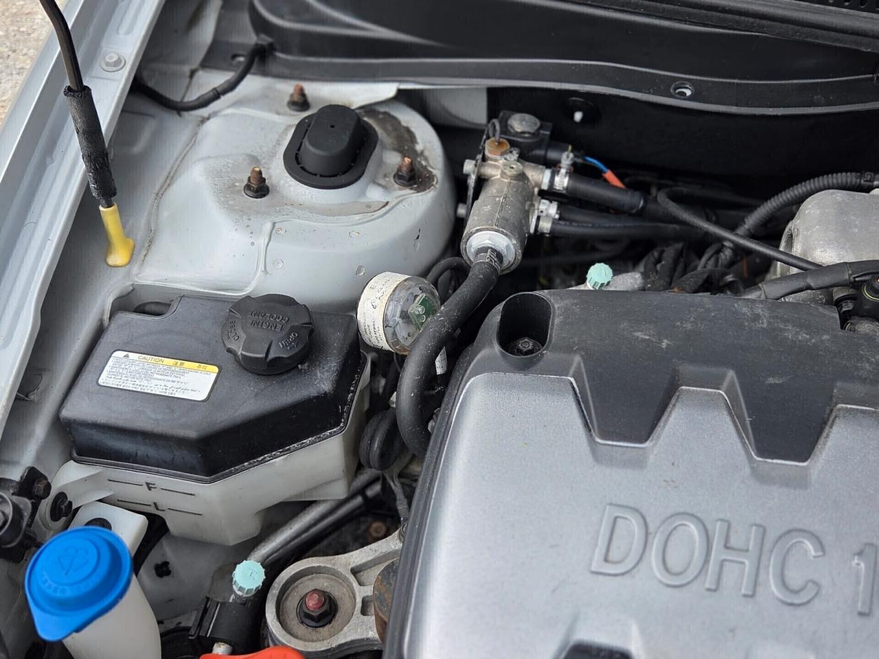 Hyundai Accent 1.4 DYNAMIC METANO -soli km 65.000-