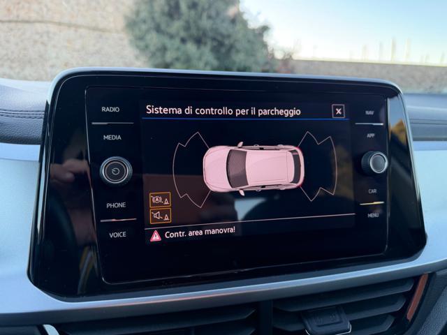 VOLKSWAGEN T-Roc TSI LIFE+NAVI+PARK AUTOMATICO+VIRTUAL+BICOLOR