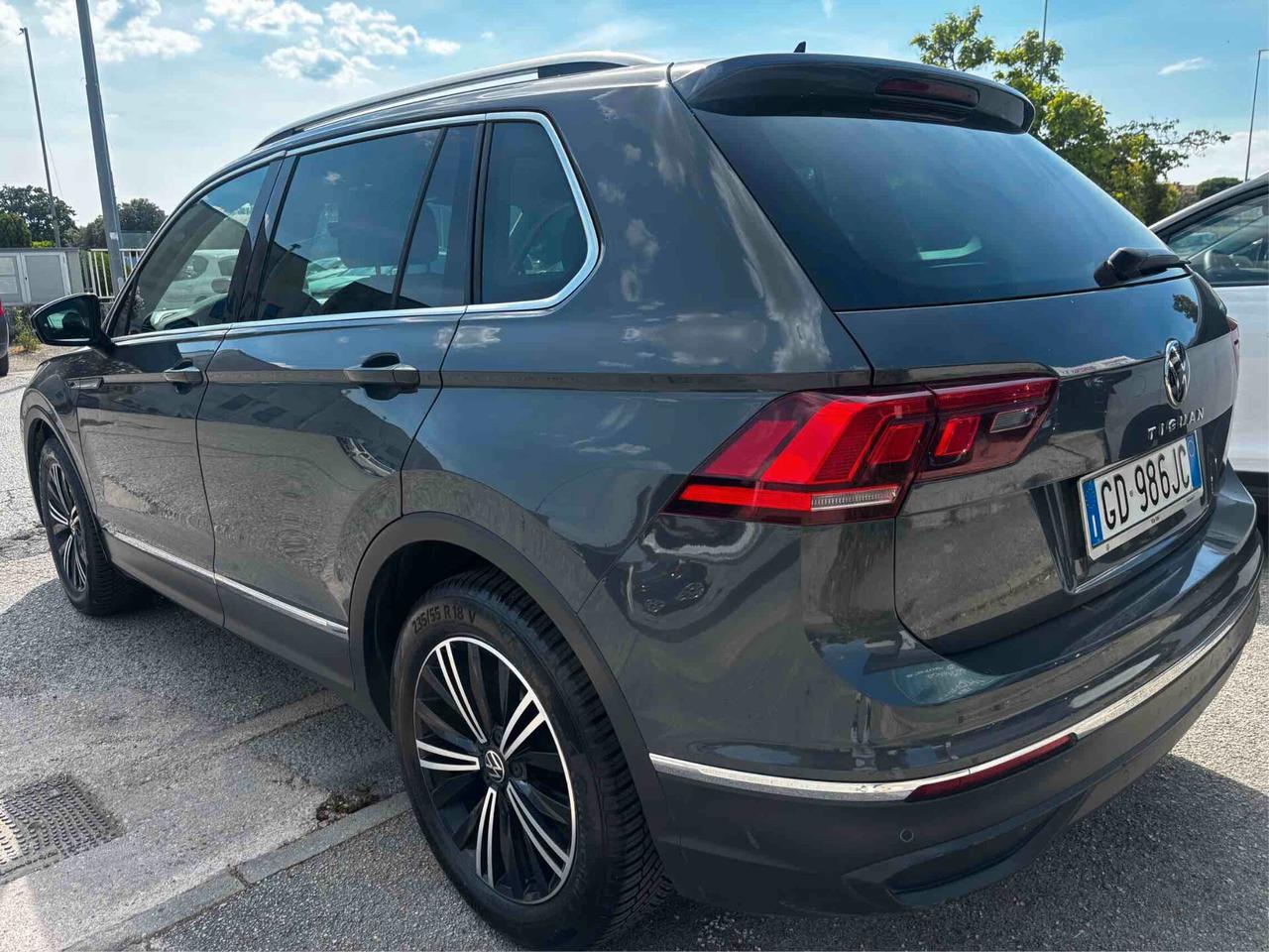 Volkswagen Tiguan 2.0 TDI SCR DSG Business BlueMotion Technology
