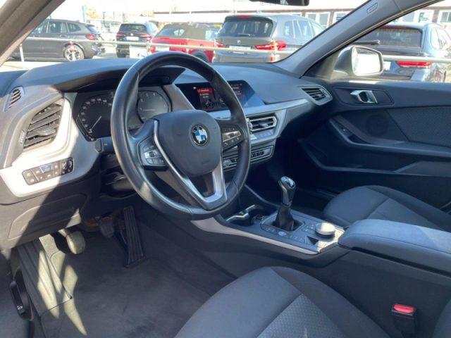 BMW 118 i 5p. Advantage