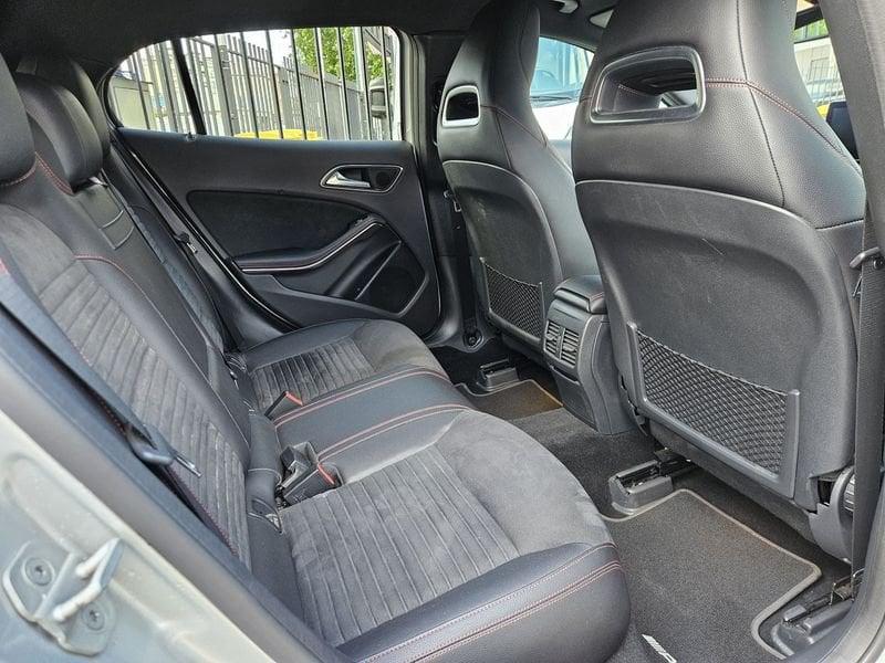 Mercedes-Benz GLA GLA 200 Premium
