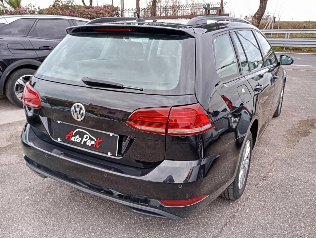 Volkswagen Golf Variant 1.6 TDI 115CV Trend. BMT