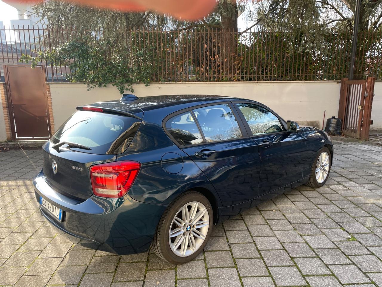 Bmw 116 116d 5p. Efficient Dynamics Sport