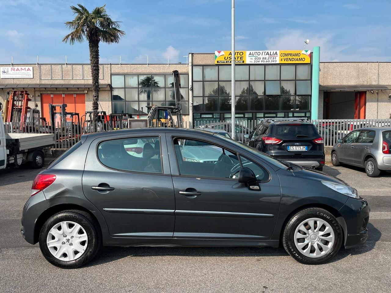 Peugeot 207 Plus 1.4 8V 75CV 3p. ECO GPL