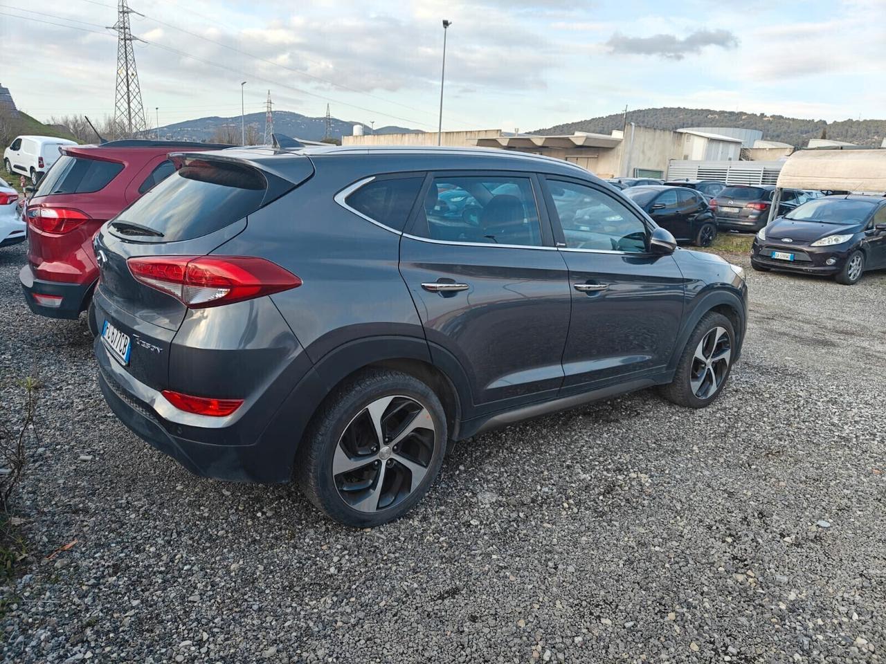 Hyundai Tucson 1.7 crdi XPossible 2016