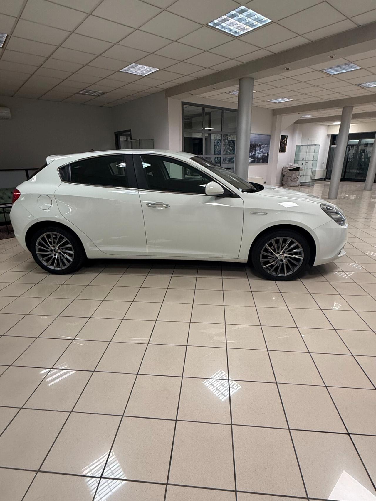 Alfa Romeo Giulietta 1.4 Turbo 120 CV GPL Distinctive