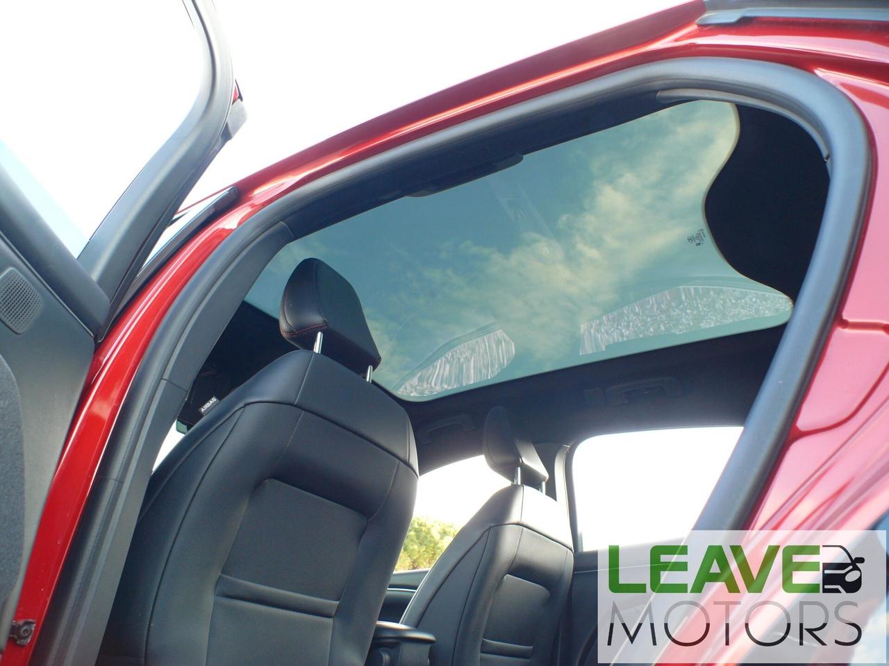 Ford Mustang Mach-E AWD 351 CV (M1483)