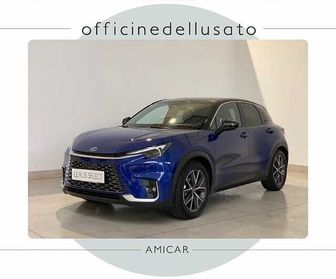 Lexus LBX Hybrid 4WD Cool