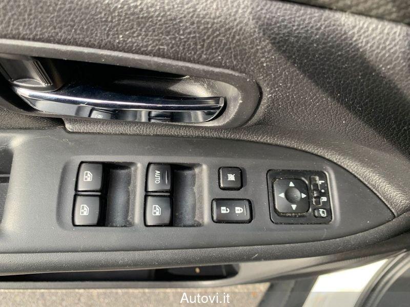 Mitsubishi Outlander Outlander 2.2 DI-D 4WD Instyle Plus SDA 7 posti (PROMO)