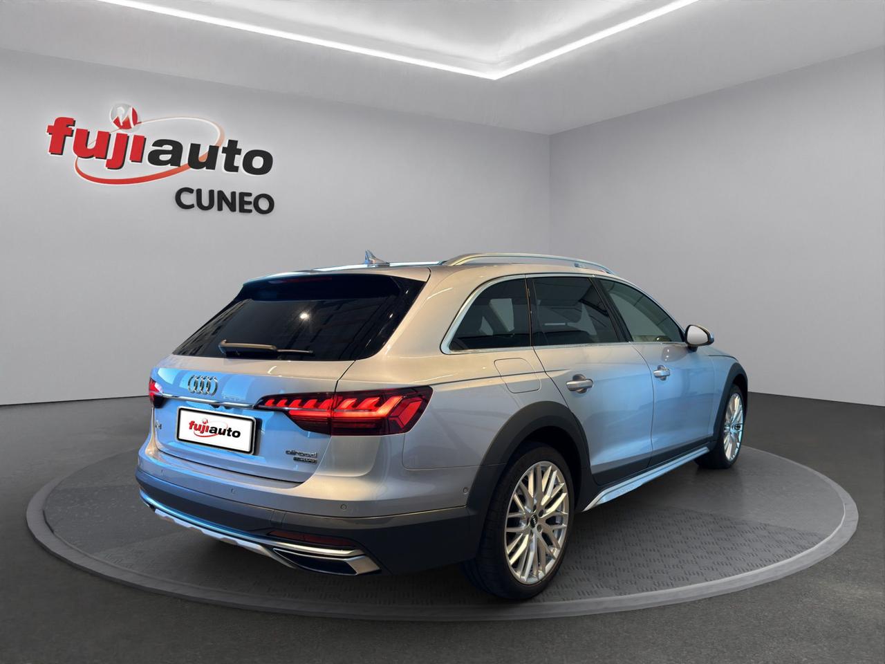 Audi A4 Allroad 40 2.0 TDI Quattro S-Tronic