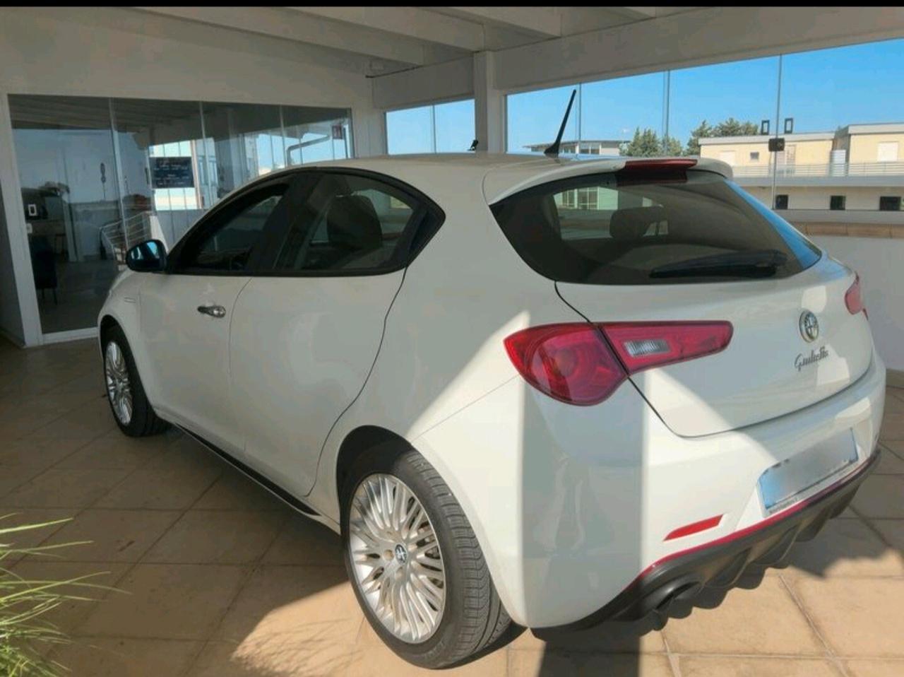 Alfa Romeo Giulietta 1.4 Turbo 105 CV Progression