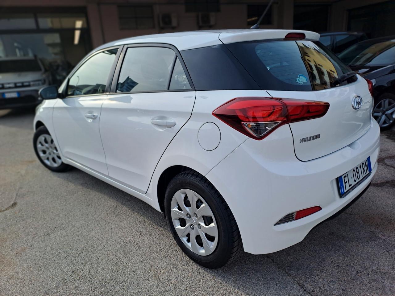 Hyundai i20 1.2 5 porte Classic