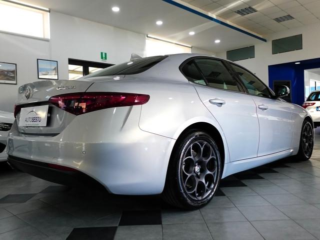 Alfa Romeo Giulia 2.2 MJT 160 CV AT8 BUSINESS