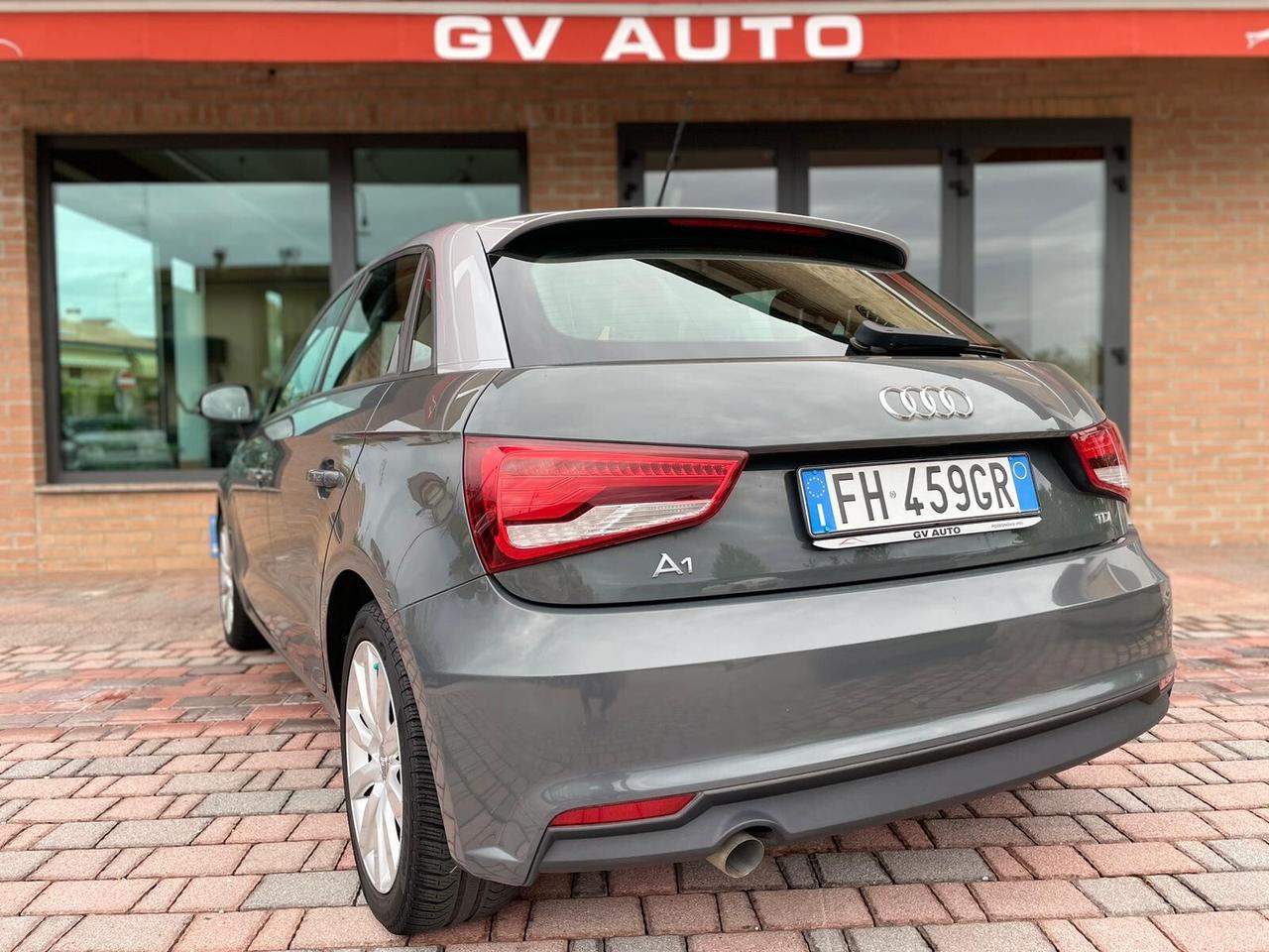 Audi A1 1.6 TDI S tronic Admired