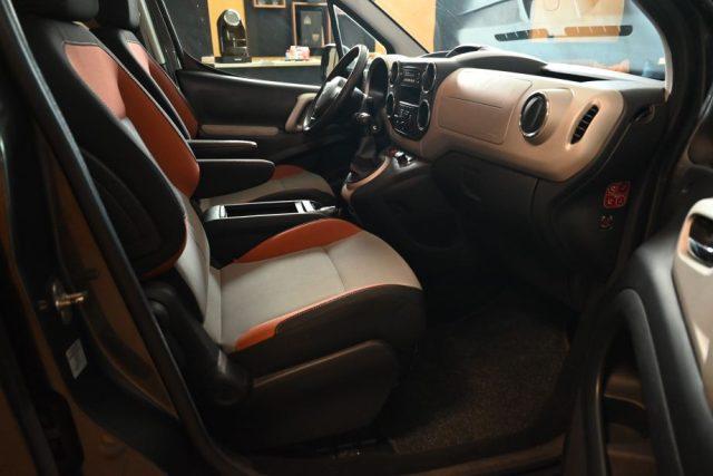 PEUGEOT Partner TEPEE 1.6 HDI 92CV STYLE TETTO ISOFIX 5POSTI NUOVO