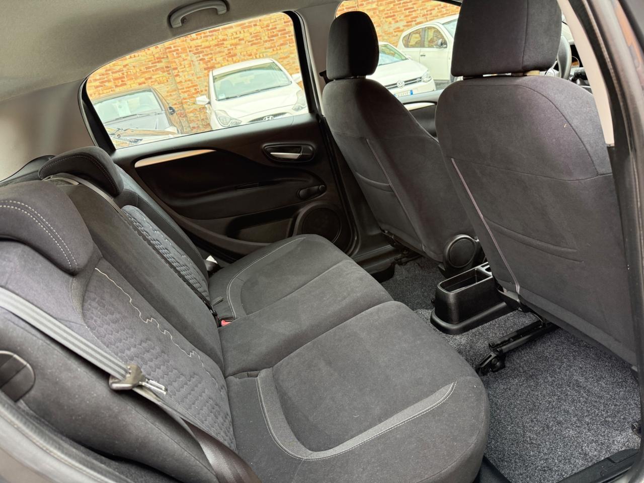 Fiat Punto 1.4 Natural Power Lounge