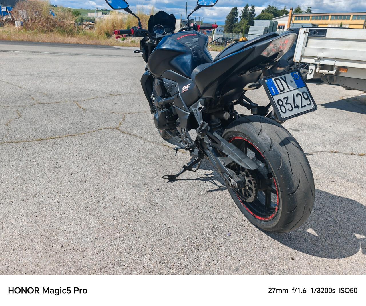 Kawasaki Z 750 rr