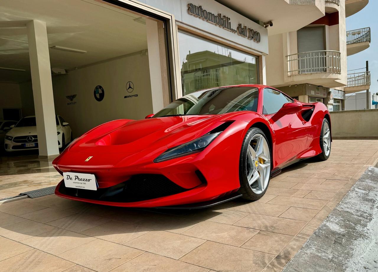 Ferrari F8 F8 Tributo