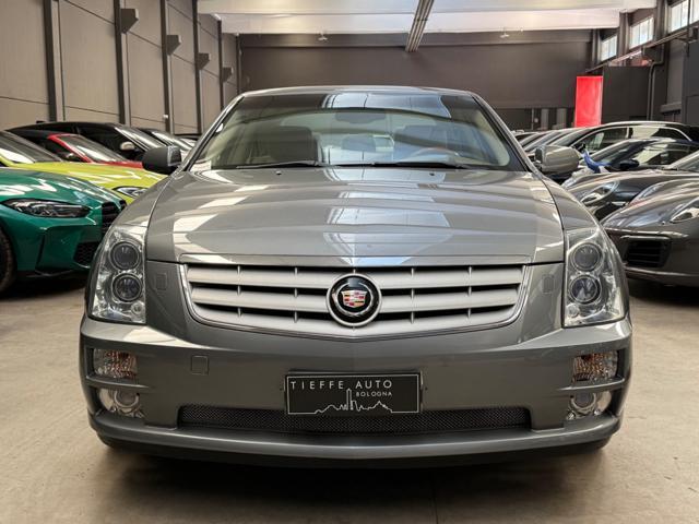 CADILLAC STS 4.6 V8 aut. Elegance