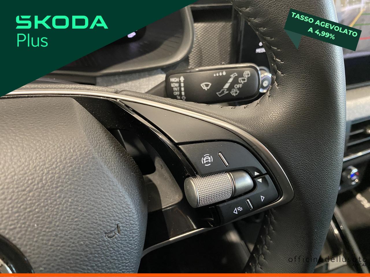 Skoda Kamiq 1.0 tsi 115cv black dots