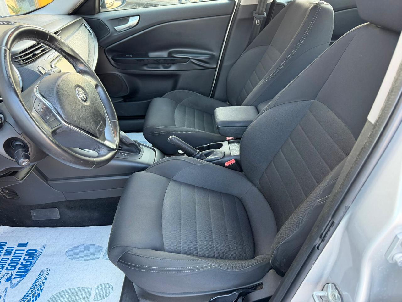 Alfa R. Giulietta 1.6 JTDm TCT 120 CV Business