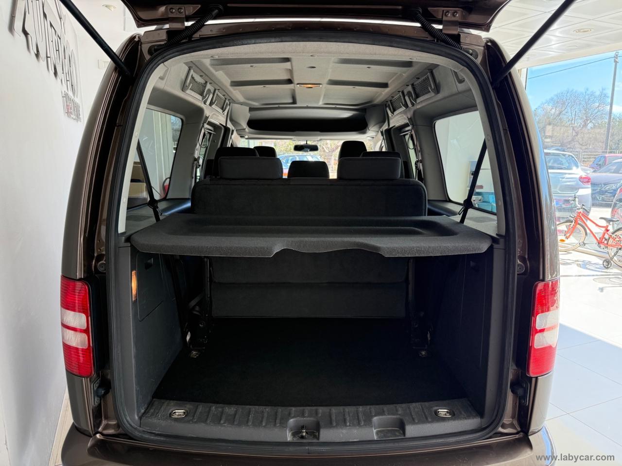 VOLKSWAGEN Caddy 1.6 TDI 102 CV Comfortline Maxi