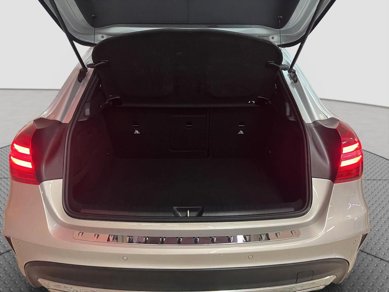 Mercedes-benz GLA 180 d Automatic Premium 2017