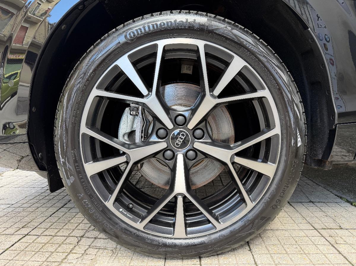 New Audi Q3 Sportback 35TDI S-line Identity Black 150CV