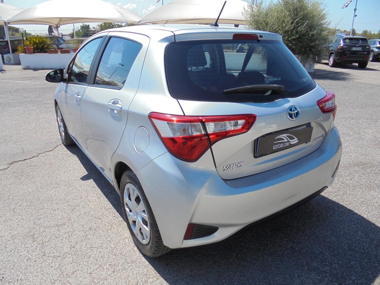 Toyota Yaris 1.5 Hybrid 5 porte Business