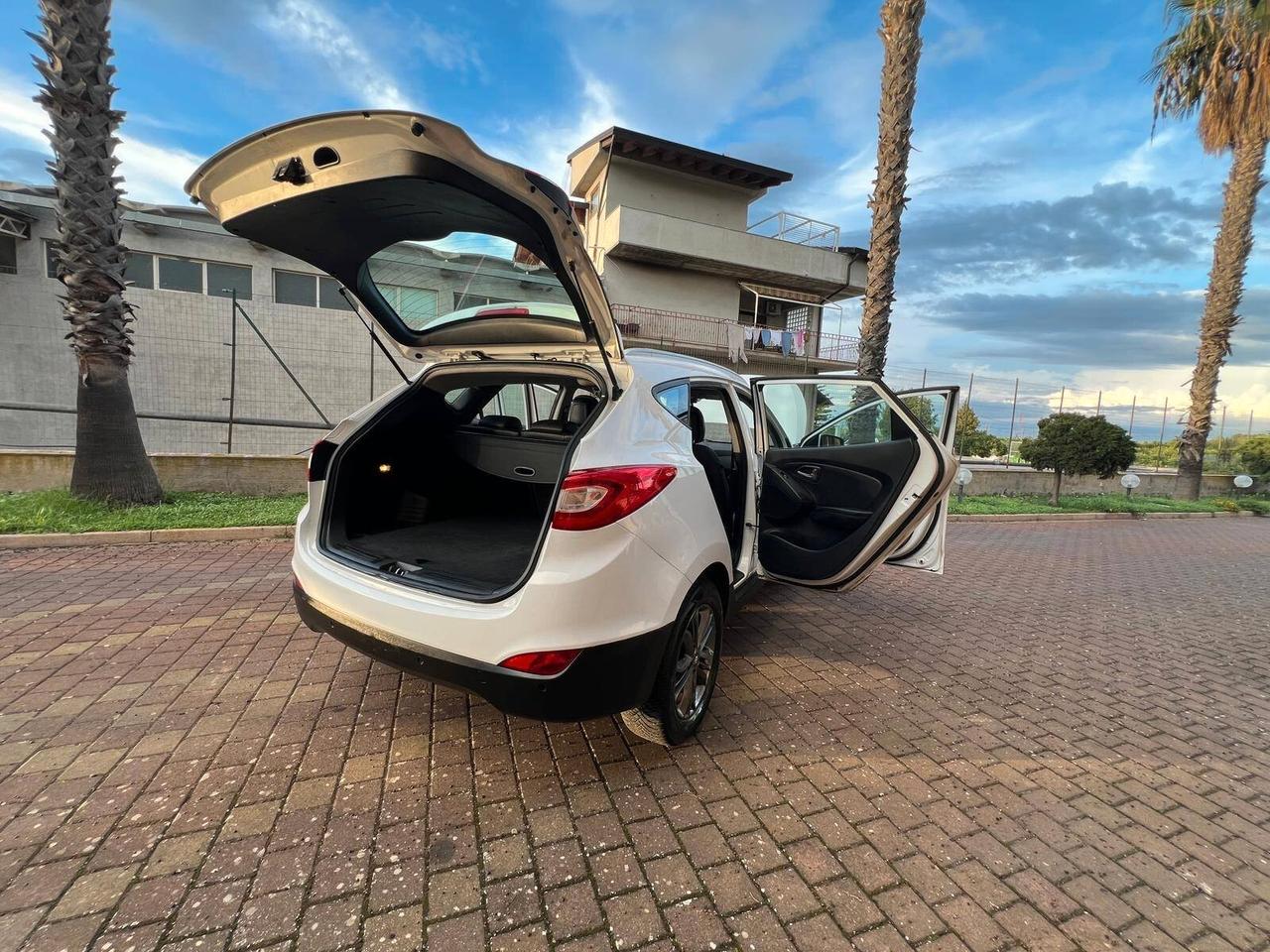 Hyundai iX35 1.7 CRDi 2WD Xpossible