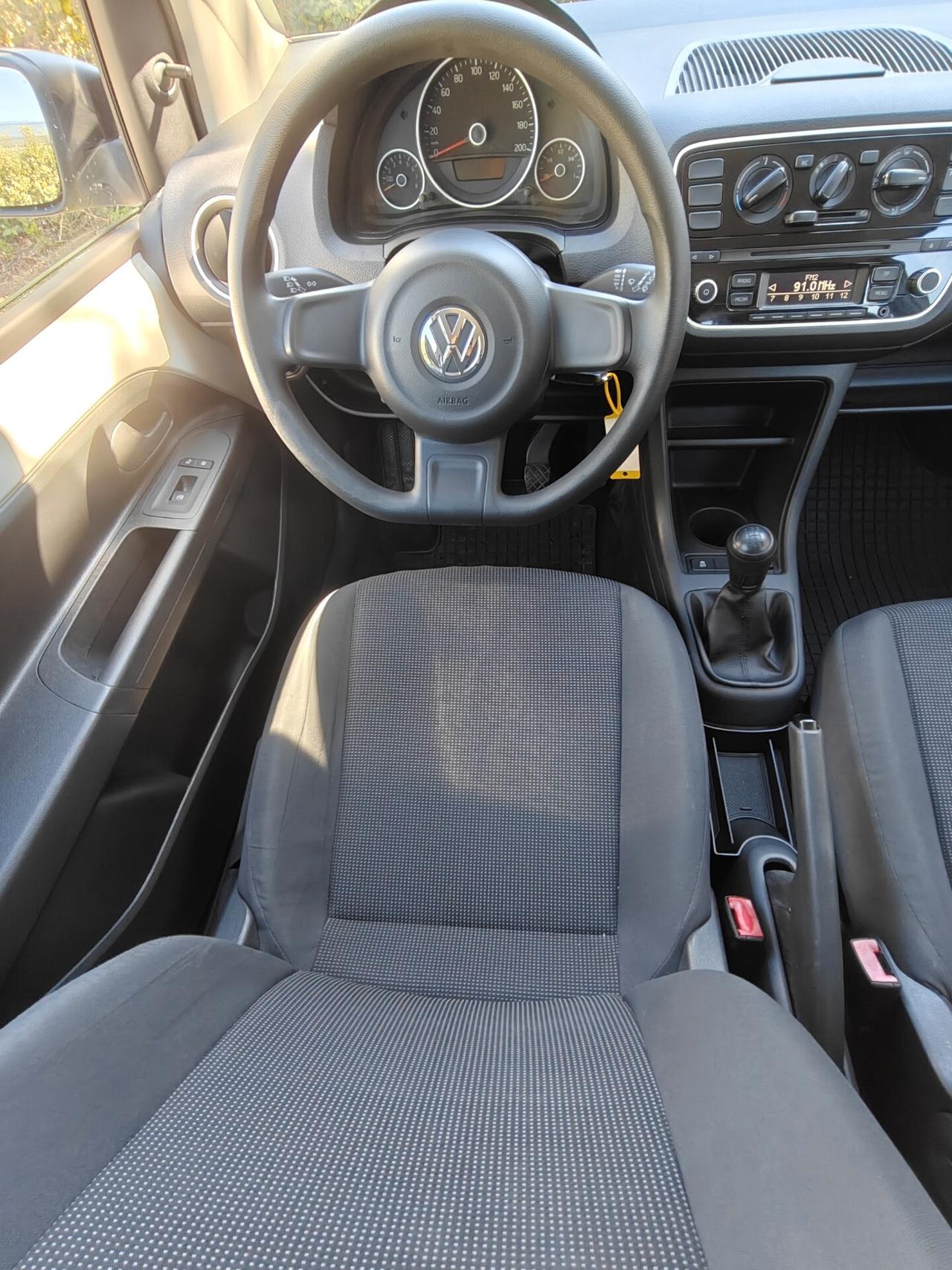 Volkswagen up! km documentati 12 MESI GARANZIA