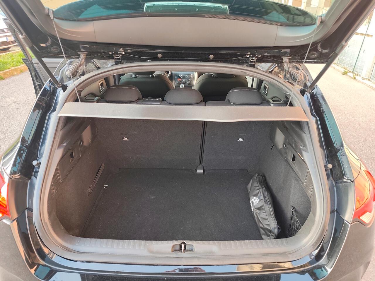 Ds DS4 1.6 VTi 120 CV euro 5 neopatentati