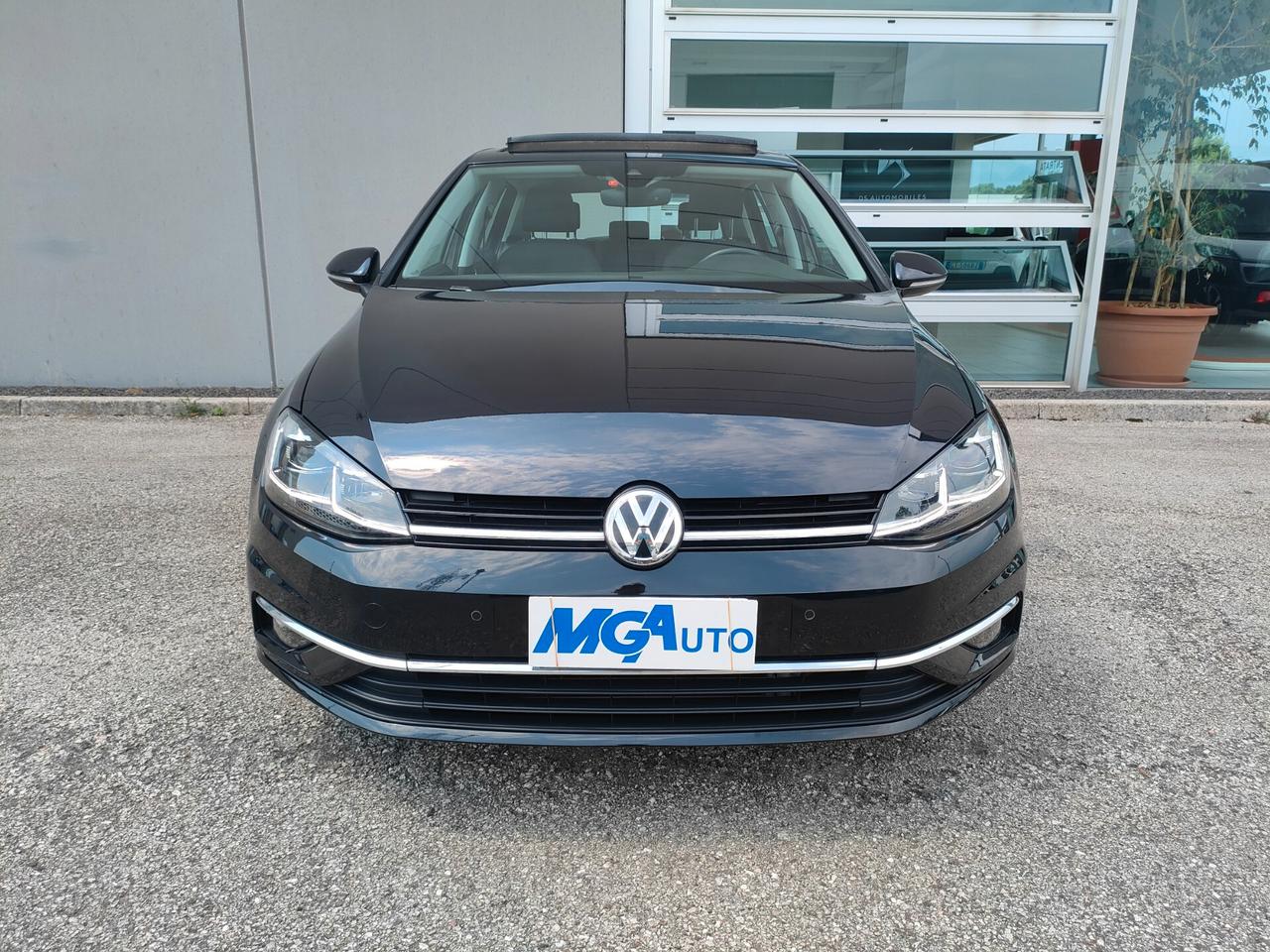 Volkswagen Golf 2.0 TDI 5p. Executive BlueMotion Technology FULL LED