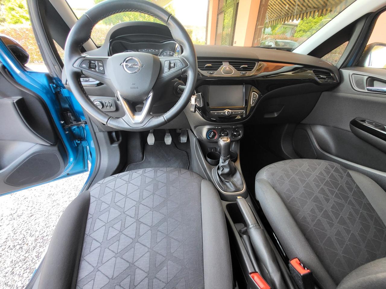 Opel Corsa 1.2 5 porte Advance